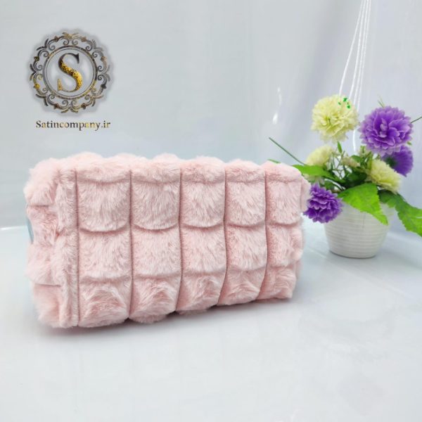 کیف آرایشی پشمالو فانتزی