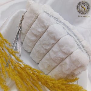 کیف آرایشی پشمالو فانتزی