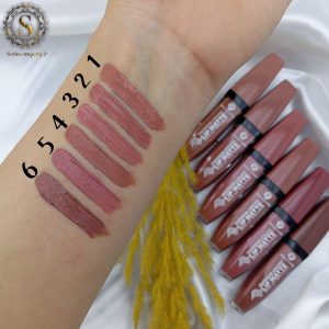 رژ لب رومانتیک برد کد856