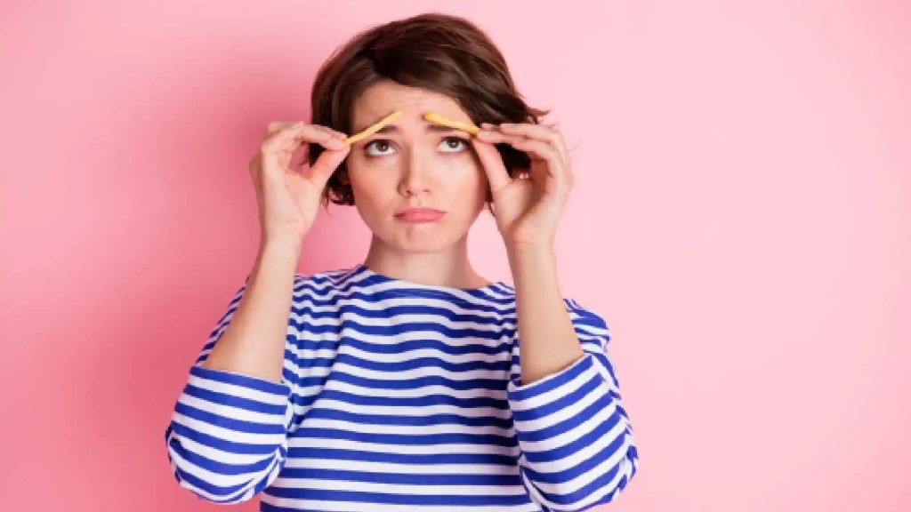 جلوگیری از ریزش ابرو