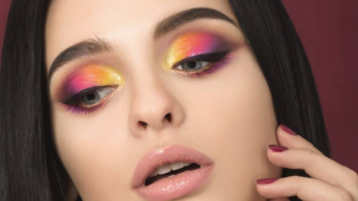 آموزش آرایش چشم به صورت حرفه ای