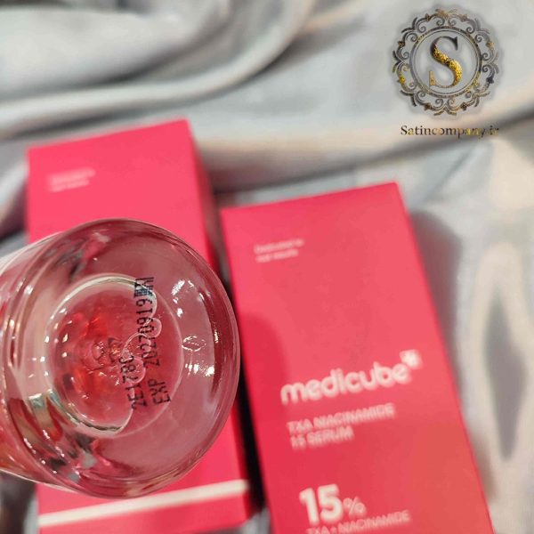 سرم ضد لک ترانگزامیک اسید و نیاسینامید 15% مدیکیوب